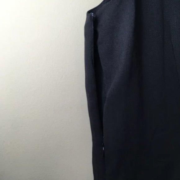 Black Beaded Trim Sleeveless Blouse - Large - Picture 5 of 10